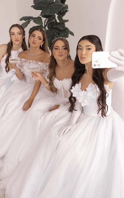 Coleção Debutantes Organze, by Alessandra Dias